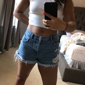 TOPSHOP DENIM SHORTS